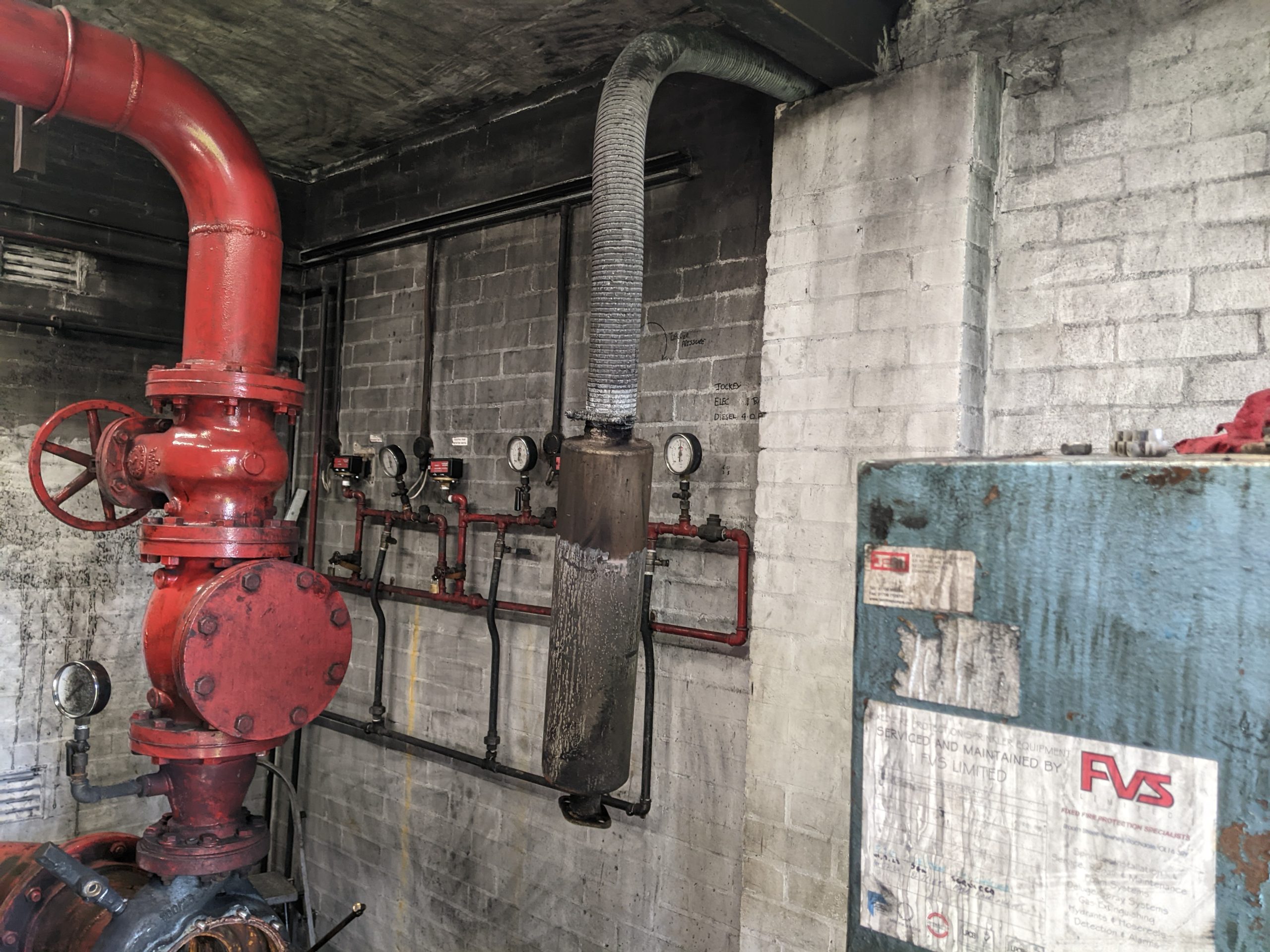 Interior Decoration & Commercial Painting 5 Pump House Before scaled